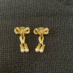 Swarovski Gold Bow Earrings with Pearls